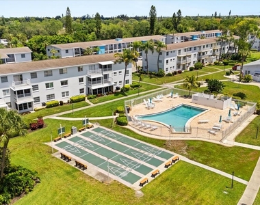 2425 Flamingo Boulevard - Photo Thumbnail 25