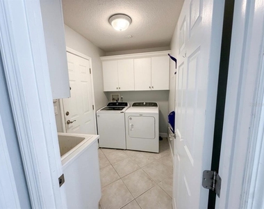 63 Bay Lake Drive - Photo Thumbnail 19