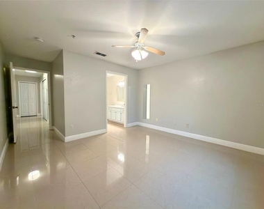 3420 Greenwich Village Boulevard - Photo Thumbnail 17