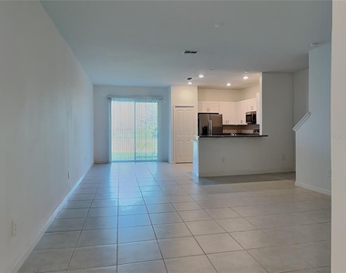 9207 Bonita Mar Drive - Photo Thumbnail 2