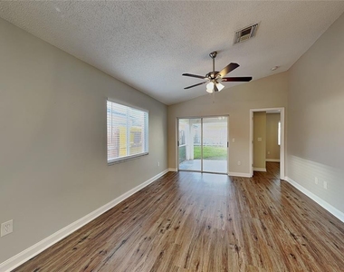 530 Scarlet Maple Court - Photo Thumbnail 1