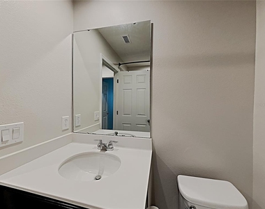 11912 Founders Street - Photo Thumbnail 13