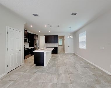 11912 Founders Street - Photo Thumbnail 2