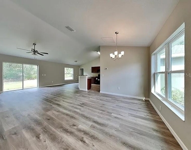 3584 W Burgandy Drive - Photo Thumbnail 2