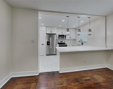 270 W Pineloch Avenue - Photo Thumbnail 5