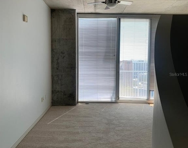155 S Court Avenue - Photo Thumbnail 4