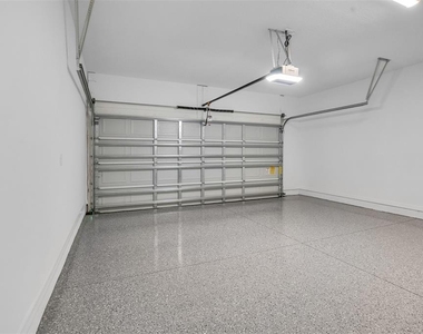11390 Nona Sound Street - Photo Thumbnail 18