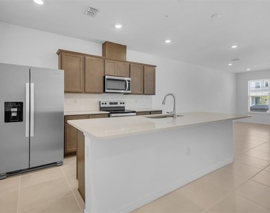 11390 Nona Sound Street - Photo Thumbnail 6