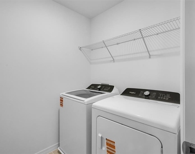 11398 Nona Sound Street - Photo Thumbnail 14
