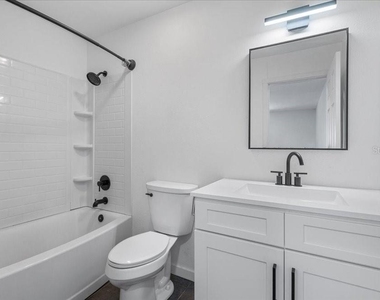 4414 Overlook Drive Ne - Photo Thumbnail 22