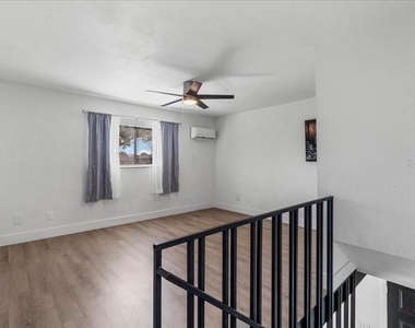 4414 Overlook Drive Ne - Photo Thumbnail 14