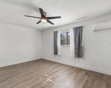 4414 Overlook Drive Ne - Photo Thumbnail 18