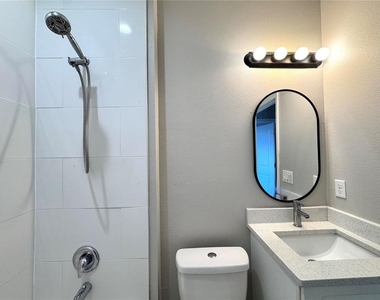 1389 Worthington Drive - Photo Thumbnail 10