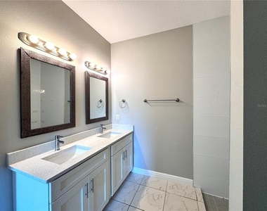 1389 Worthington Drive - Photo Thumbnail 16
