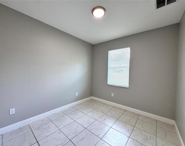 1389 Worthington Drive - Photo Thumbnail 13