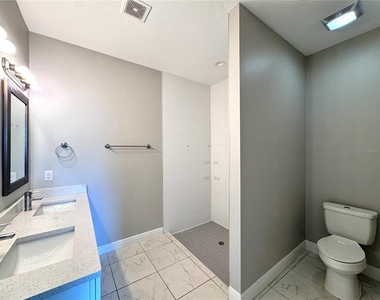 1389 Worthington Drive - Photo Thumbnail 15