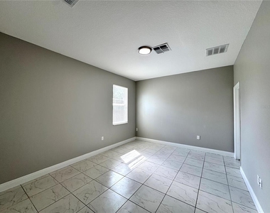 1389 Worthington Drive - Photo Thumbnail 20