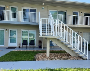 335 N Causeway - Photo Thumbnail 2