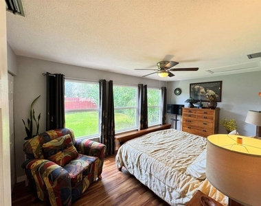 8435 Nw 6th Avenue - Photo Thumbnail 14