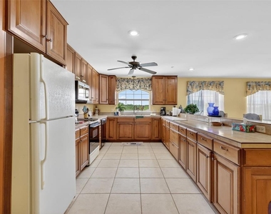 17269 B Se 260th Avenue Road - Photo Thumbnail 10