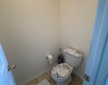 4 Ballard Lane - Photo Thumbnail 14