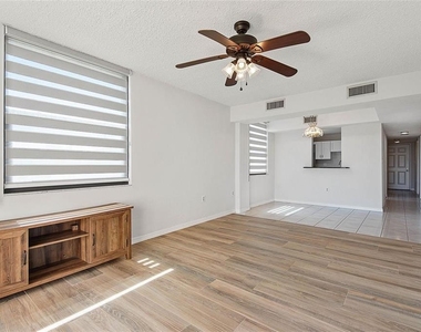 3360 Ocean Shore Boulevard - Photo Thumbnail 5