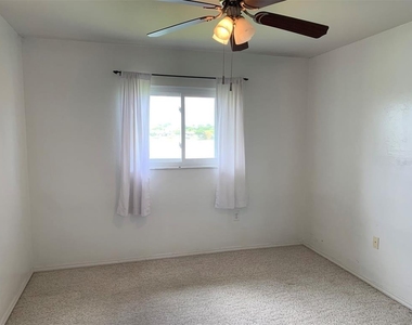 25275 Rampart Boulevard - Photo Thumbnail 6
