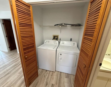 24540 Harborview Road - Photo Thumbnail 14