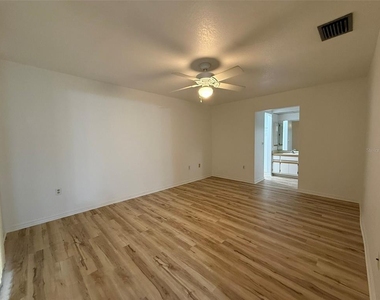 24540 Harborview Road - Photo Thumbnail 6