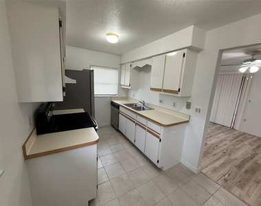 24540 Harborview Road - Photo Thumbnail 2