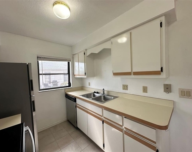 24540 Harborview Road - Photo Thumbnail 3