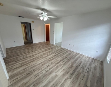 24540 Harborview Road - Photo Thumbnail 5