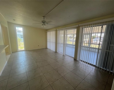 167 Easton Drive Nw - Photo Thumbnail 21