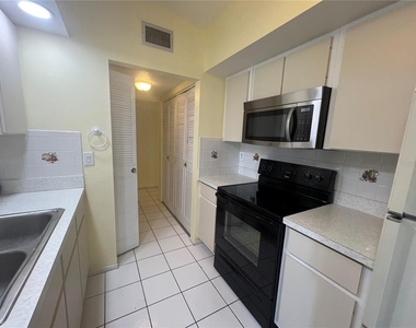 167 Easton Drive Nw - Photo Thumbnail 8