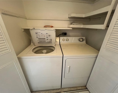 167 Easton Drive Nw - Photo Thumbnail 11