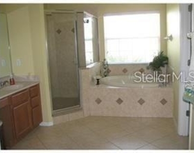 6122 39th Court E - Photo Thumbnail 12