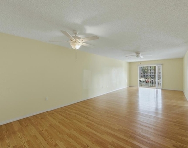 4143 Heron Way - Photo Thumbnail 7