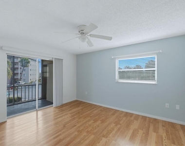 4143 Heron Way - Photo Thumbnail 16