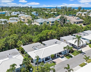 706 Spanish Drive S - Photo Thumbnail 29