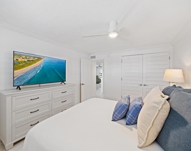 706 Spanish Drive S - Photo Thumbnail 12