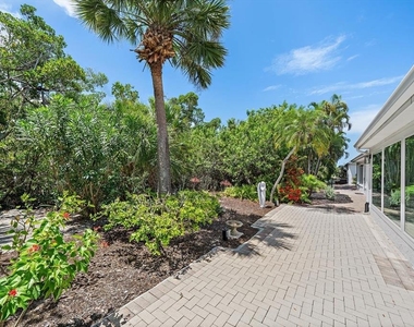 706 Spanish Drive S - Photo Thumbnail 28