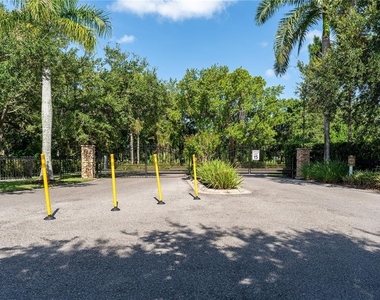 1346 Grantham Drive - Photo Thumbnail 36