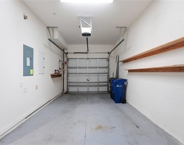 1346 Grantham Drive - Photo Thumbnail 32