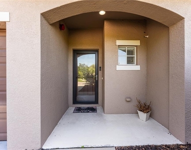 1346 Grantham Drive - Photo Thumbnail 2