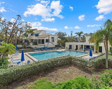 1928 Harbourside Drive - Photo Thumbnail 27
