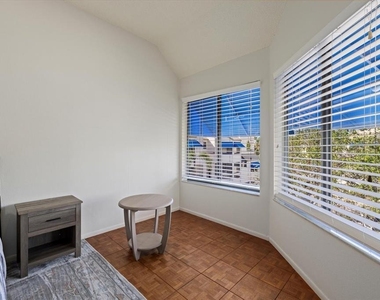 1928 Harbourside Drive - Photo Thumbnail 18