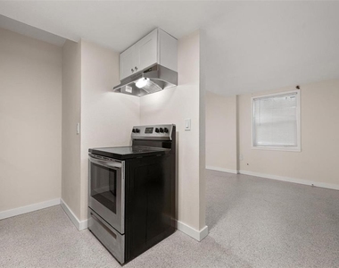 308 Ohio Place - Photo Thumbnail 8