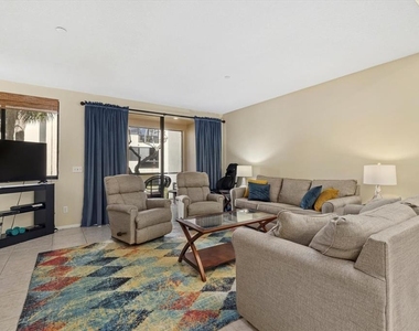 2012 Harbourside Drive - Photo Thumbnail 10