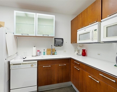 1350 Main Street - Photo Thumbnail 40