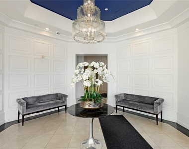 1350 Main Street - Photo Thumbnail 28